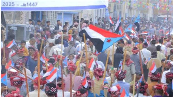 الجنوب العربي يُحصّن إنجازات حضرموت والمهرة بالاصطفاف الوطني الجنوب العربي يُحصّن إنجازات حضرموت والمهرة بالاصطفاف الوطني