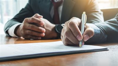 تصريح العمل للأجانب: تسهيلات رقمية جديدة لتحسين بيئة العمل والاستثمار في مصر