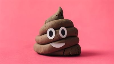 أسباب البراز الأسود.. 5 عوامل محفزة بعضها خطير جدًا