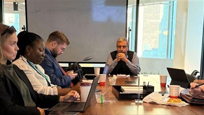 تفاصيل لقاء ممثل المجلس الانتقالي في نيويورك بممثلي بعثات دول مجلس الأمن الدولي
