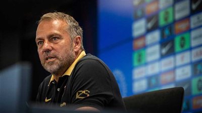 هانز فليك: مواجهة فرانكفورت صعبة.. ولا أريد إهدار طاقتي في الحديث عن ريال مدريد