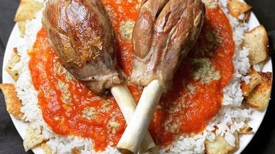 طريقة عمل فتة بالموزة والخل