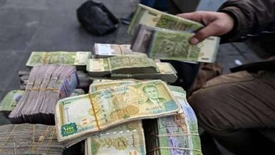 سعر الدولار في سوريا اليوم الثلاثاء 16 ديسمبر 2025: تقلبات جديدة في السوق السوداء