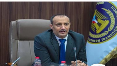 أنيس الشرفي: قوى صنعاء وضعت السلطة والثروة فوق تطلعات الشعوب