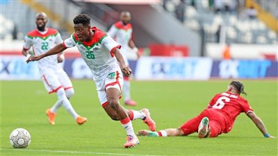 منتخب بوركينا فاسو يخطف فوزًا مجنونًا من غينيا الاستوائية في أمم إفريقيا