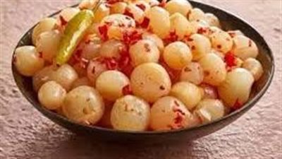 طريقة عمل مخلل البصل الشهى استعدادا لشهر رمضان