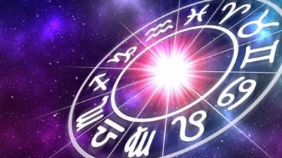 نصائح الفلك اليوم: كيف يتعامل برج الدلو مع غضب الشريك؟