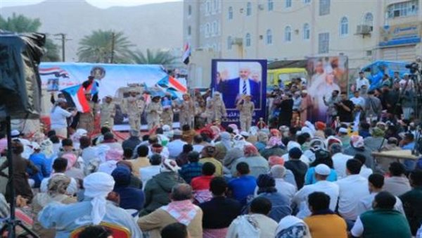 حضرموت والقرار الجنوبي.. لماذا يمثل الاصطفاف مع الزُبيدي خيارًا لحماية العروبة وتجفيف منابع الإرهاب؟ حضرموت والقرار الجنوبي.. لماذا يمثل الاصطفاف مع الزُبيدي خيارًا لحماية العروبة وتجفيف منابع الإرهاب؟