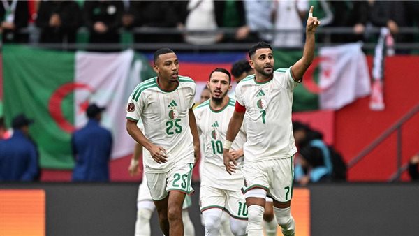 محرز يقود الجزائر لفوز عريض على السودان في أمم إفريقيا