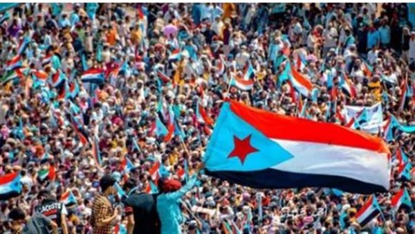 الجنوب يكسر قيود التآمر ويثبت واقعه السياسي بقوة الأرض