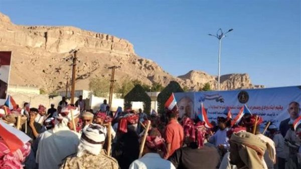 سيئون تنتفض.. بركان غضب حضرمي يزلزل الأرض تحت أقدام المتربصين بالجنوب سيئون تنتفض.. بركان غضب حضرمي يزلزل الأرض تحت أقدام المتربصين بالجنوب