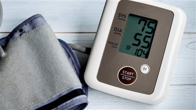 6 أعراض شائعة لانخفاض ضغط الدم تعرف عليها