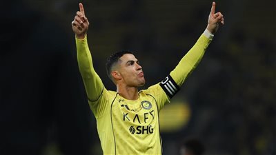 بعد هدفيه اليوم.. ماذا يحتاج رونالدو للوصول إلى الهدف رقم 1000؟