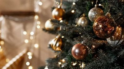 رسائل للأصدقاء في العام الجديد: شكرًا لأنكم كنتم الأجمل في رحلة العام الماضي