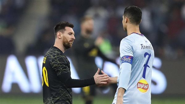 سباق الـ1000 هدف.. كم وصل الفارق بين رونالدو وميسي؟ سباق الـ1000 هدف.. كم وصل الفارق بين رونالدو وميسي؟