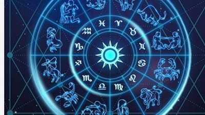 تأثير القمر في برج الحمل.. كيف ينعكس المشهد الفلكي على حظك اليوم السبت؟