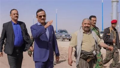 نهضة تنموية في شبوة: المحافظ بن الوزير يتفقد المشاريع الخدمية ويثمن الدعم الإماراتي في عتق