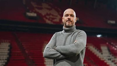 بيته الأول.. تعيين تين هاج مديرا رياضيا لنادي تفنتي الهولندي