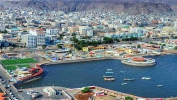 العاصمة عدن “خط أحمر”.. كيف تحصّن القيادة الجنوبية الجبهة الداخلية ضد مؤامرات الفوضى؟