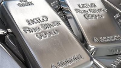 مستقبل المعدن الأبيض.. هل يتفوق سعر الفضة على الذهب في الأسواق المصرية؟