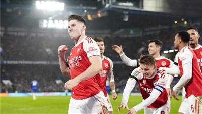 أرسنال يحقق فوزًا مثيرًا على تشيلسي في ذهاب نصف نهائي كأس الرابطة