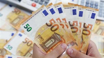 سعر اليورو مقابل الجنيه المصري اليوم الخميس 15 يناير 2026 في البنك المركزي والبنوك