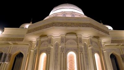 مسجد العزيز الحكيم بالمقطم.. تحفة معمارية جديدة ومنارة دينية شاملة يفتتحها الرئيس