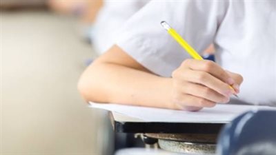 بعد انطلاق امتحان اللغة العربية.. غرف عمليات المديريات التعليمية تتابع 