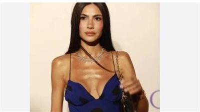 إطلالة جريئة لهدى المفتي في 