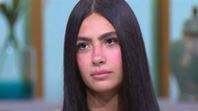 هدى المفتي وسلمى أبو ضيف.. جمال مصري خالص على سجادة Joy Awards الحمراء