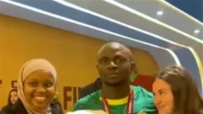 ظهور مميز لعائشة ناني زوجة ساديو ماني في احتفالات السنغال