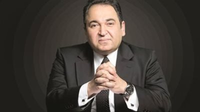 بعد جراحة ناجحة بالخارج.. محمد علي خير يزيح الستار عن تقدير الدولة العميق للبابا تواضروس