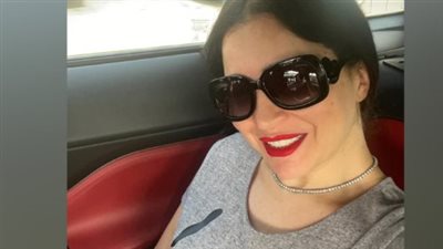 مي عز الدين وزوجها يخطفان الأنظار في أحدث ظهور.. والجمهور يهنئ 