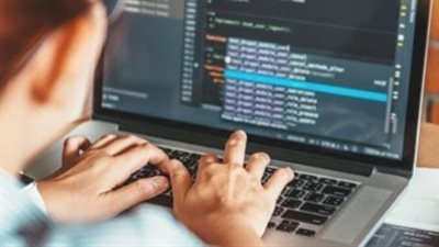 التعليم تبدأ امتحانات البرمجة والذكاء الاصطناعي لطلاب أولى ثانوي