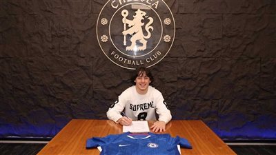 موهبة المغرب إبراهيم رباج يوقع أول عقد احترافي مع تشيلسي