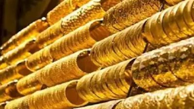 سوق الصاغة في مواجهة التقلبات.. هل الوقت الحالي مناسب للشراء بعد استقرار عيار 24 عند 7400 جنيه؟