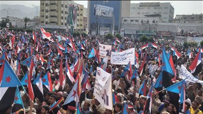 مليونية الثبات.. تجديد التفويض الشعبي للزبيدي لانتزاع حقوق الجنوب