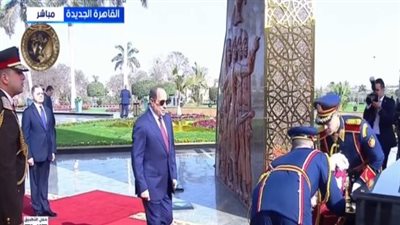 شاهد.. السيسي ووزير الداخلية في مجمع المؤتمرات لتكريم أبطال الشرطة المصرية