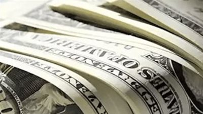 سعر الدولار مقابل الجنيه المصري.. قائمة أسعار الشراء والبيع في 15 بنكًا