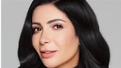 منى زكي وهدى الإتربي ونانسي عجرم: صراع الأناقة يشتعل على منصات التواصل