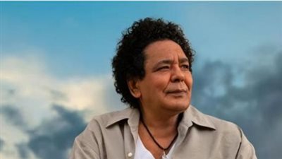 محمد منير.. صوت مصر النوبي الذي غير خريطة الموسيقى العربية لمد عقود