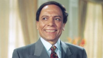 عادل إمام.. الفنان والإنسان وعلاقته بالجمهور العربي من المحيط إلى الخليج