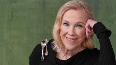 تفاصيل الساعات الأخيرة في حياة كاثرين أوهارا.. هدوء الرحيل في لوس أنجلوس ينهي مسيرة ذهبية