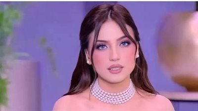 كيف تفاعلت ياسمين عز مع أزمة الذهب في 