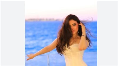 الذهب والزواج في ميزان ياسمين عز: دعوة لعدم الندم والتعامل مع الحلي كاستثمار مؤقت