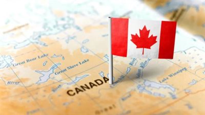 تأشيرة العمل في كندا: خريطة الطريق للمهنيين الباحثين عن فرص عالمية وحياة مستقرة