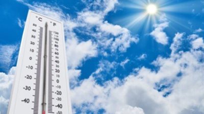 الأرصاد الجوية تعلن طوارئ الملاحة البحرية: ارتفاع الأمواج يصل لـ 3.5 متر بالإسكندرية