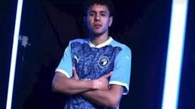 بيراميدز يفرض سيطرته على 