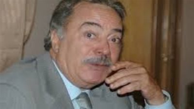 كيف أصبح يوسف شعبان نقيبًا تاريخيًا دافع عن حقوق الممثلين المصريين؟