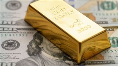 جنون الذهب: رحلة الأونصة من قاع 4402 دولار إلى قمة 4950 دولارًا في ساعات